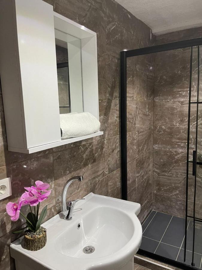 Smf Suites 1+1 4 อิสตันบูล ภายนอก รูปภาพ
